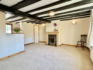 Lounge- click for photo gallery